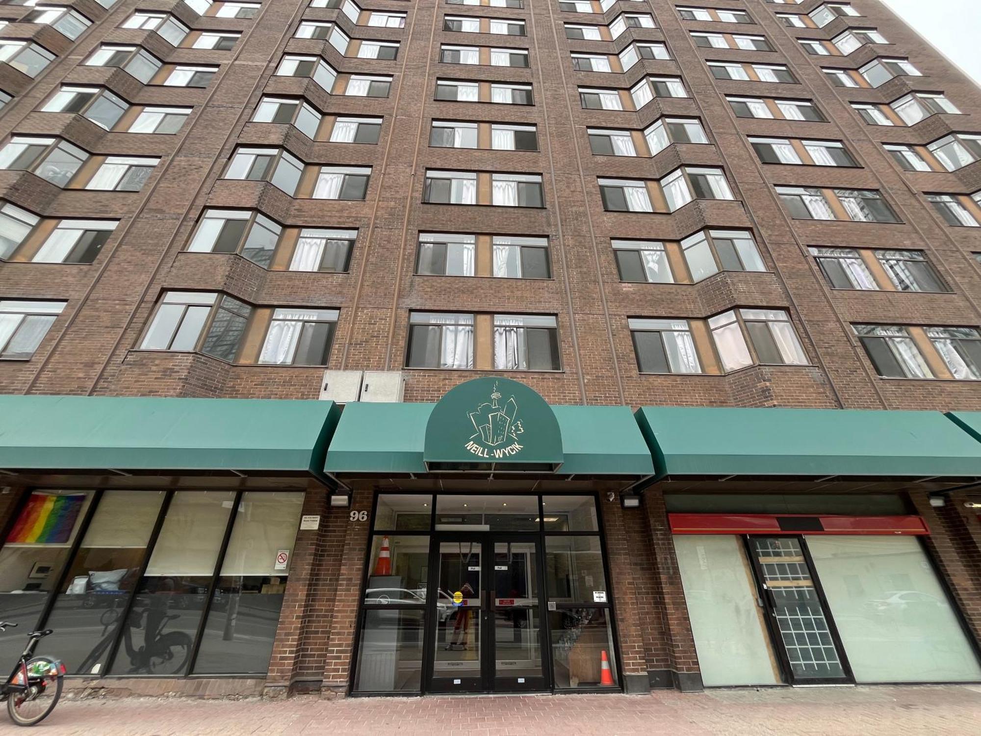 Neill Wycik Hotel Toronto Ngoại thất bức ảnh